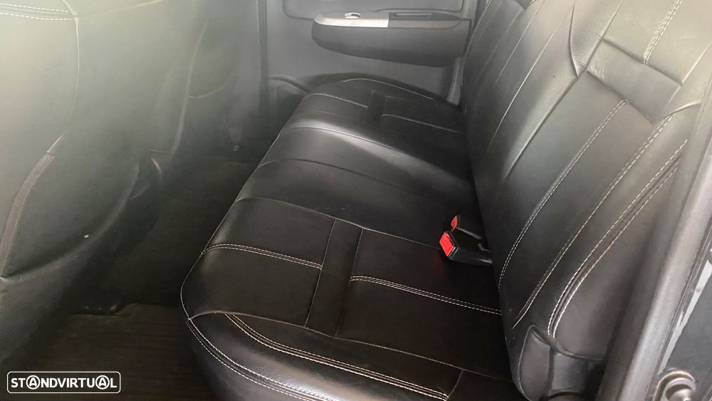 Toyota Hilux 3.0 D-4D 4WD CD Trac. +EP+Navi - 12