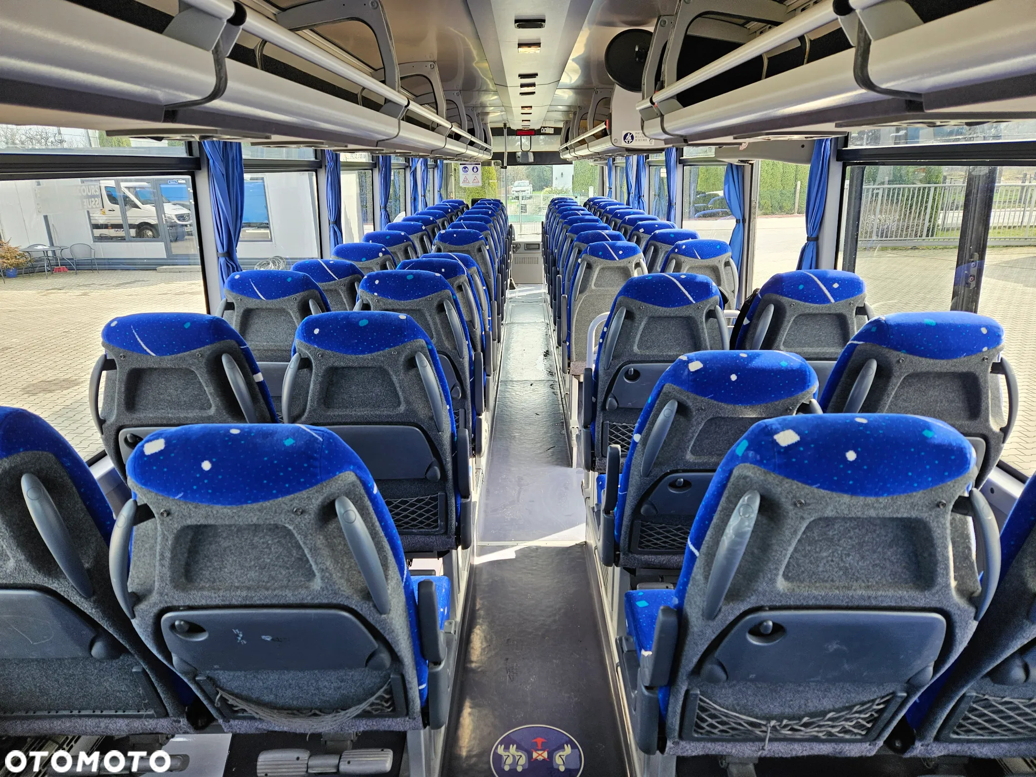 Irisbus ARES / SPROWADZONY / 62 MIEJSCA + 26 STOJACYCH - 26