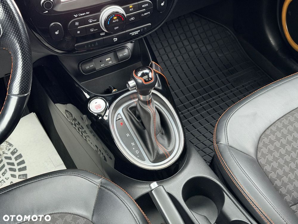 Kia Soul 1.6 T-GDI DCT Turbo - 15