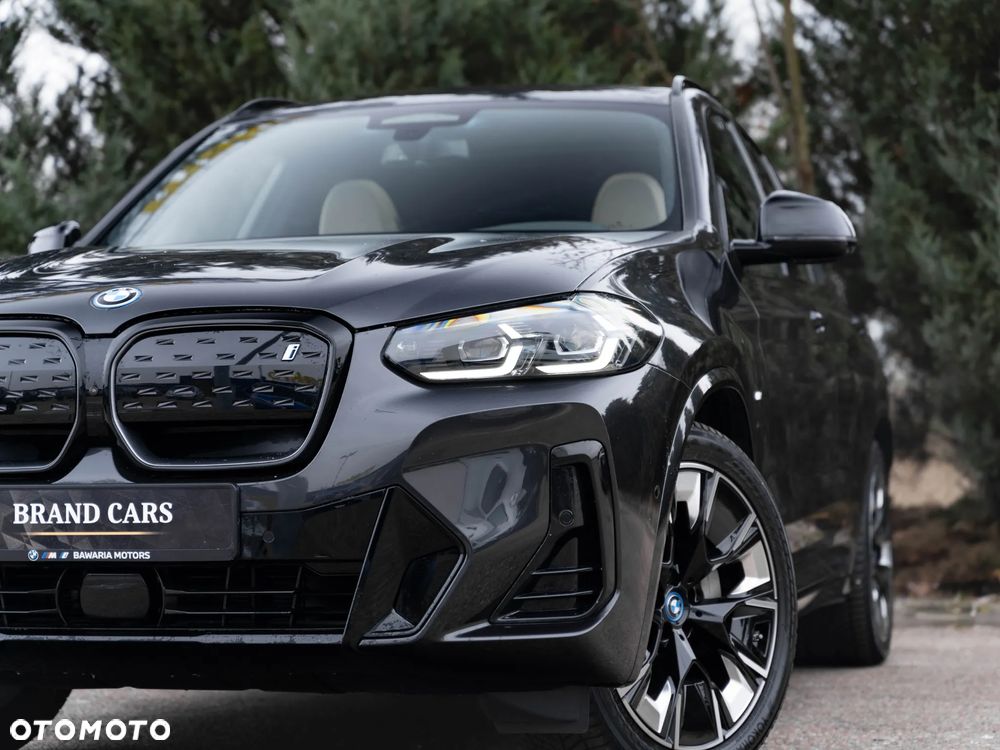 BMW iX3 80kWh Impressive - 12