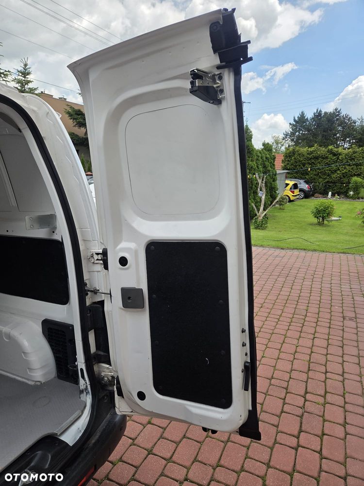 Nissan NV200 - 12