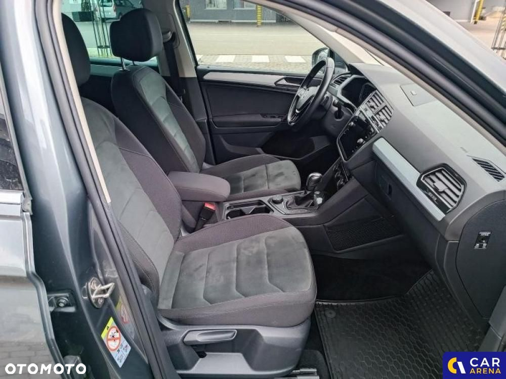 Volkswagen Tiguan - 30