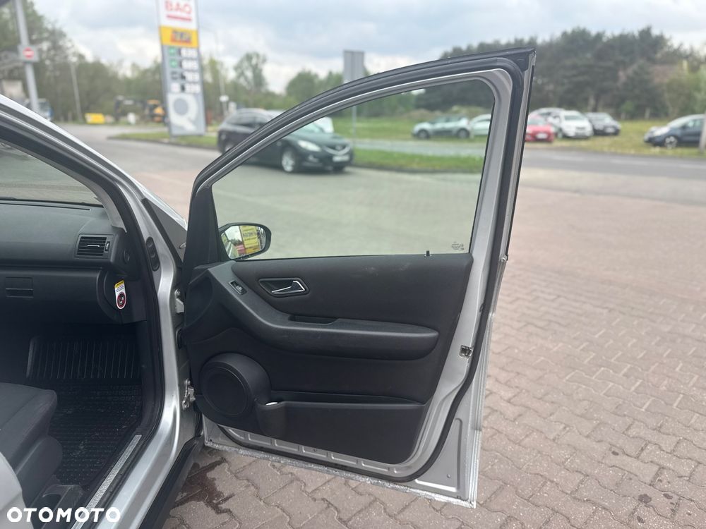 Mercedes-Benz Klasa A 180 CDI Avantgarde DPF - 16