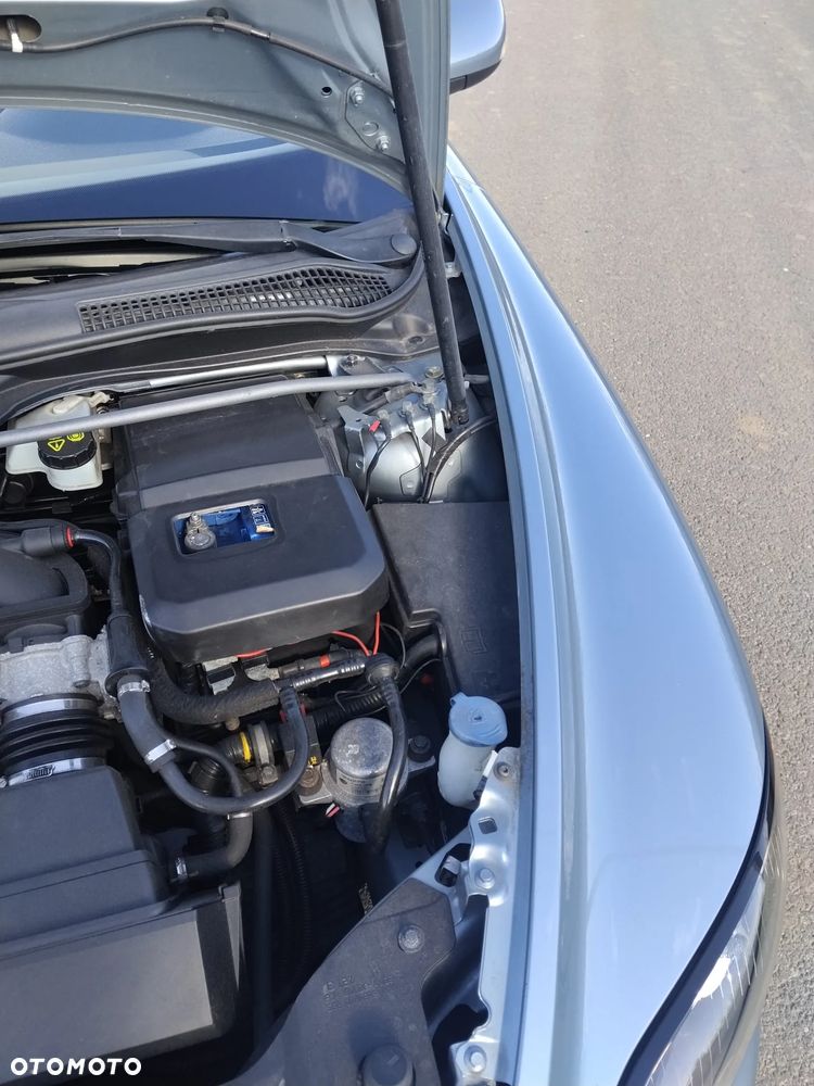 Volvo C70 2.4i Summum - 17