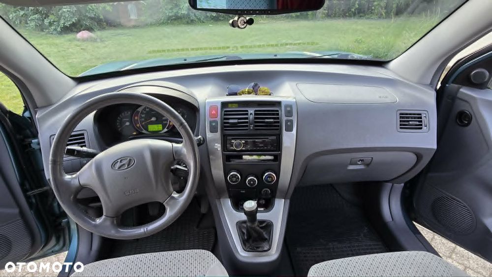Hyundai Tucson 2.0 Comfort 2WD - 13