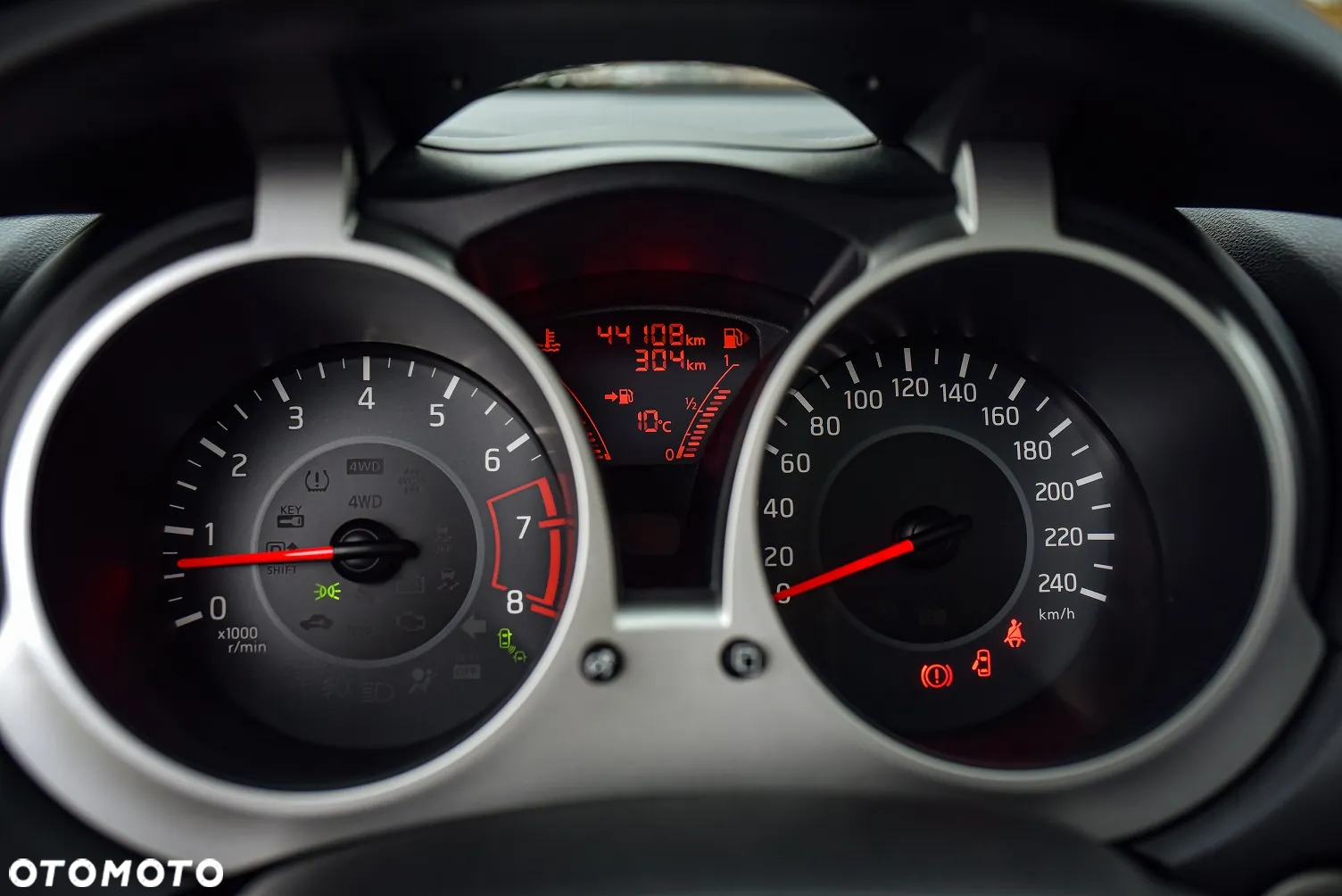 Nissan Juke 1.6 DIG-T Tekna - 24