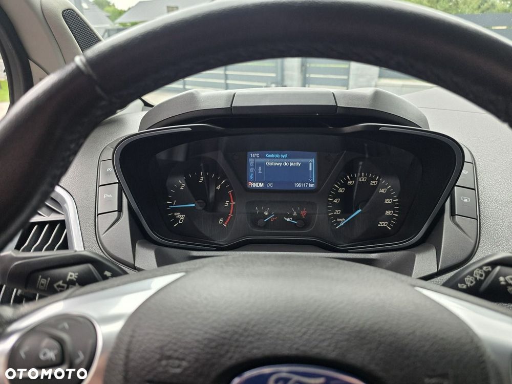 Ford Tourneo Custom - 29