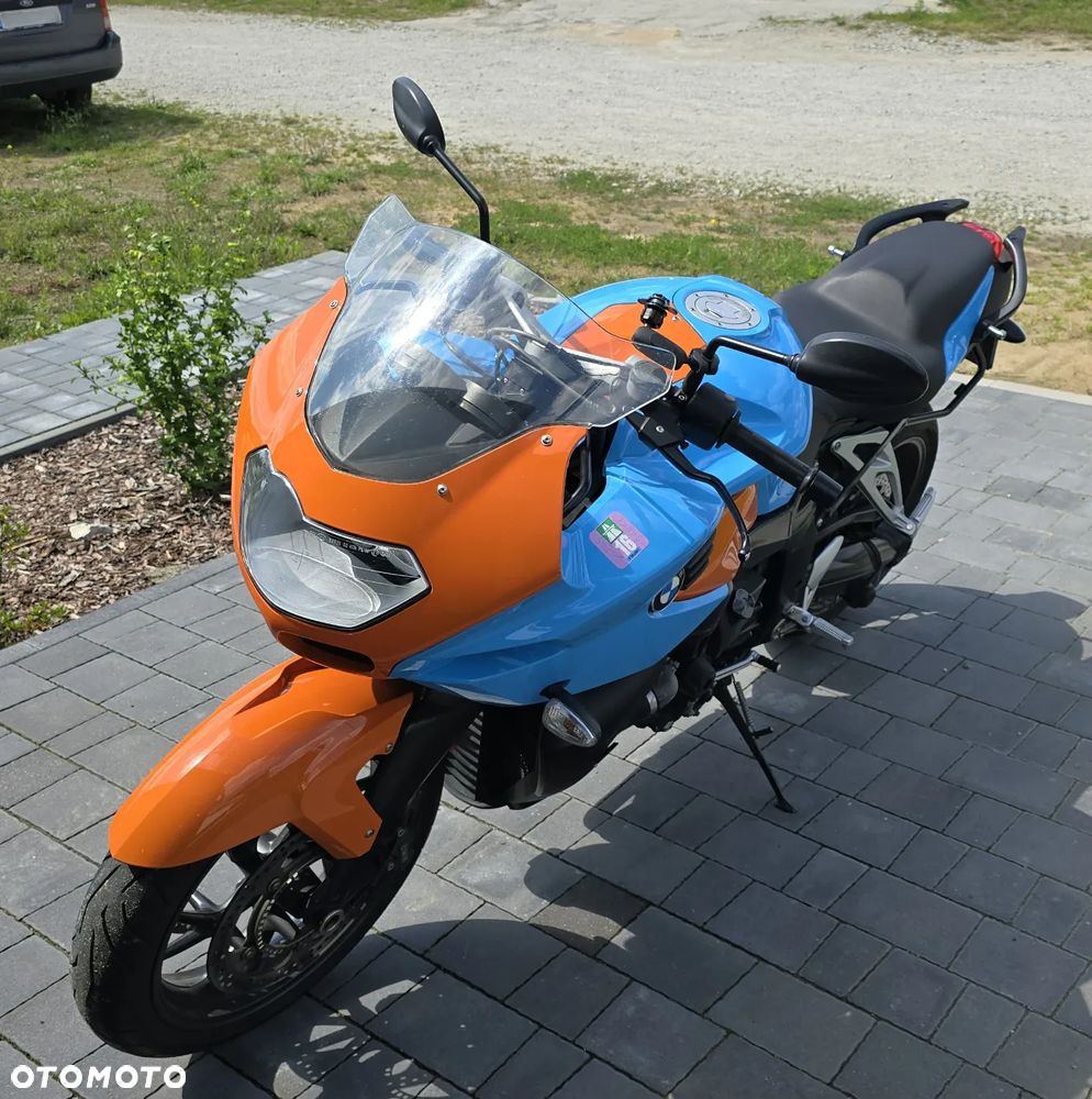 BMW K - 9