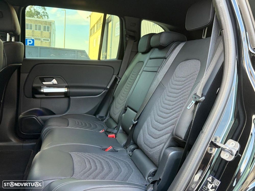 Mercedes-Benz EQB 300 4Matic - 37