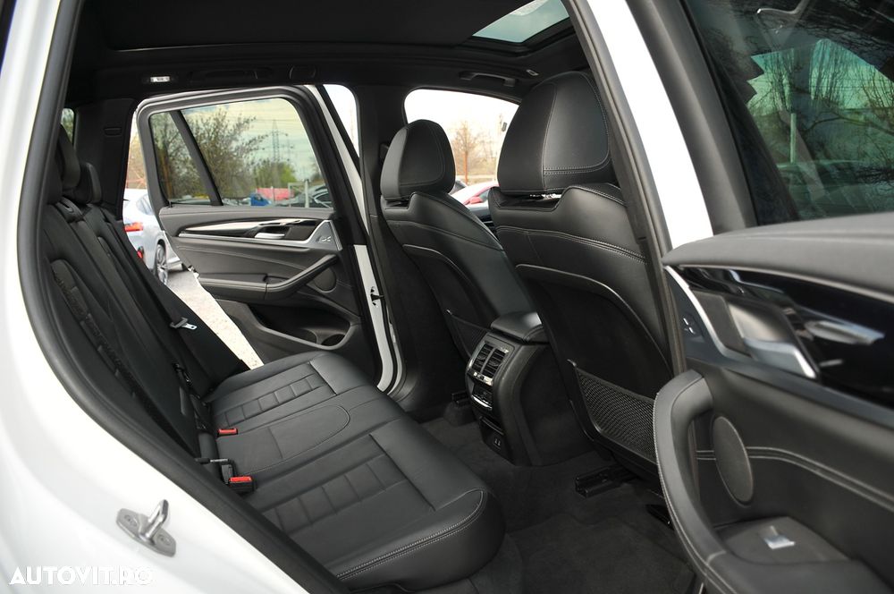 BMW X3 30e xDrive AT PHEV - 25