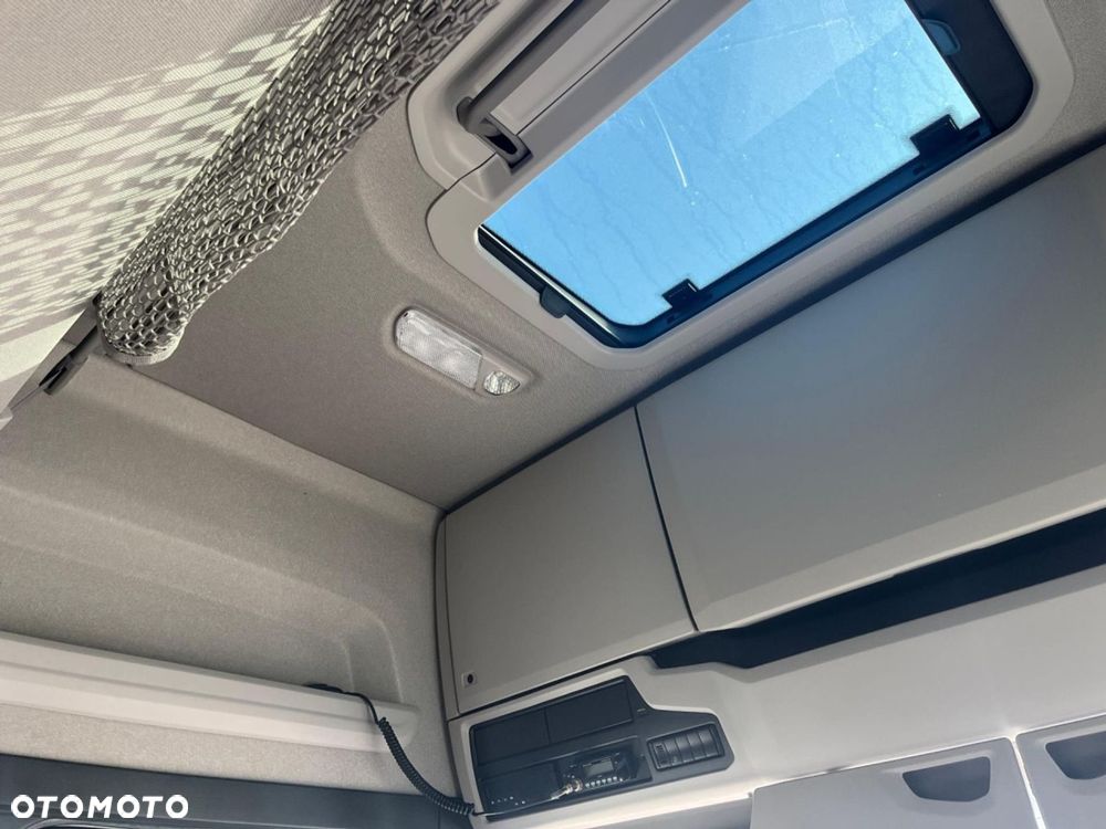 Scania S 500 A4x2NA Zawieszenie tył 4 poduszki - 19