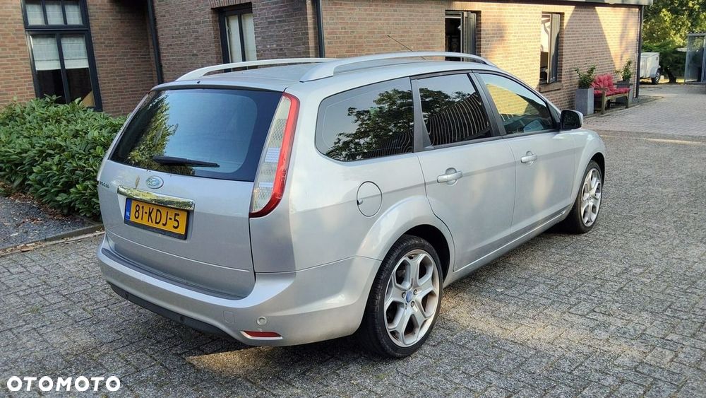 Ford Focus - 2
