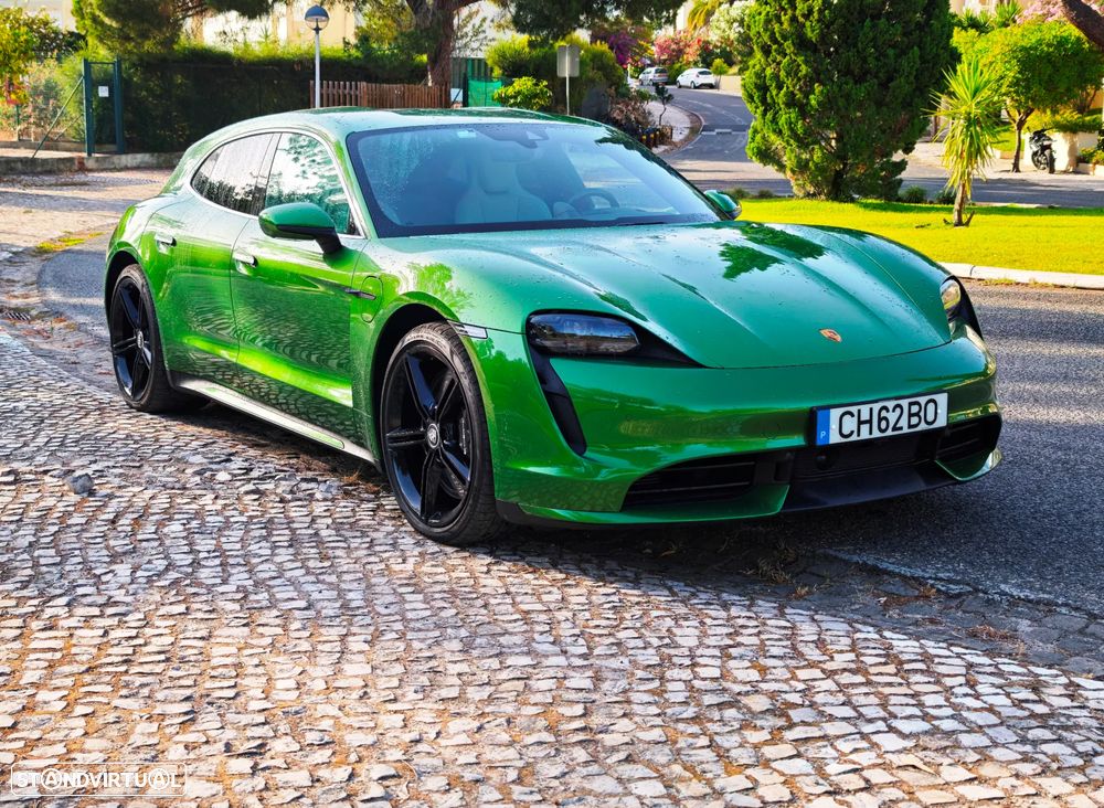 Porsche Taycan Sport Turismo Turbo - 1