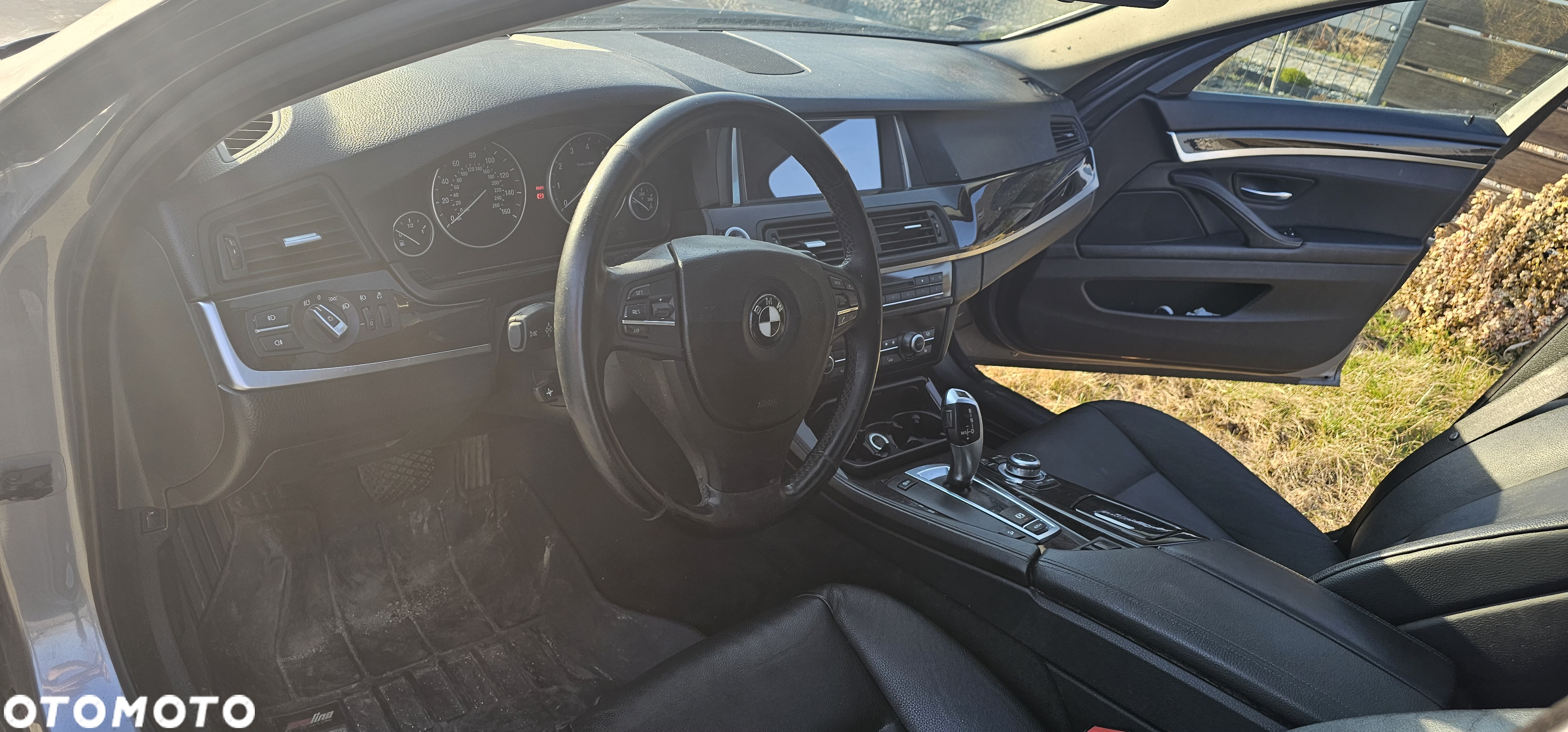 BMW Seria 5 535i xDrive - 10