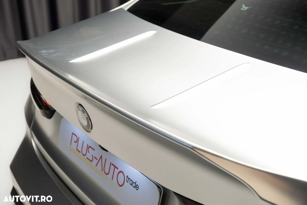 BMW M3 Competition xDrive AT - 14