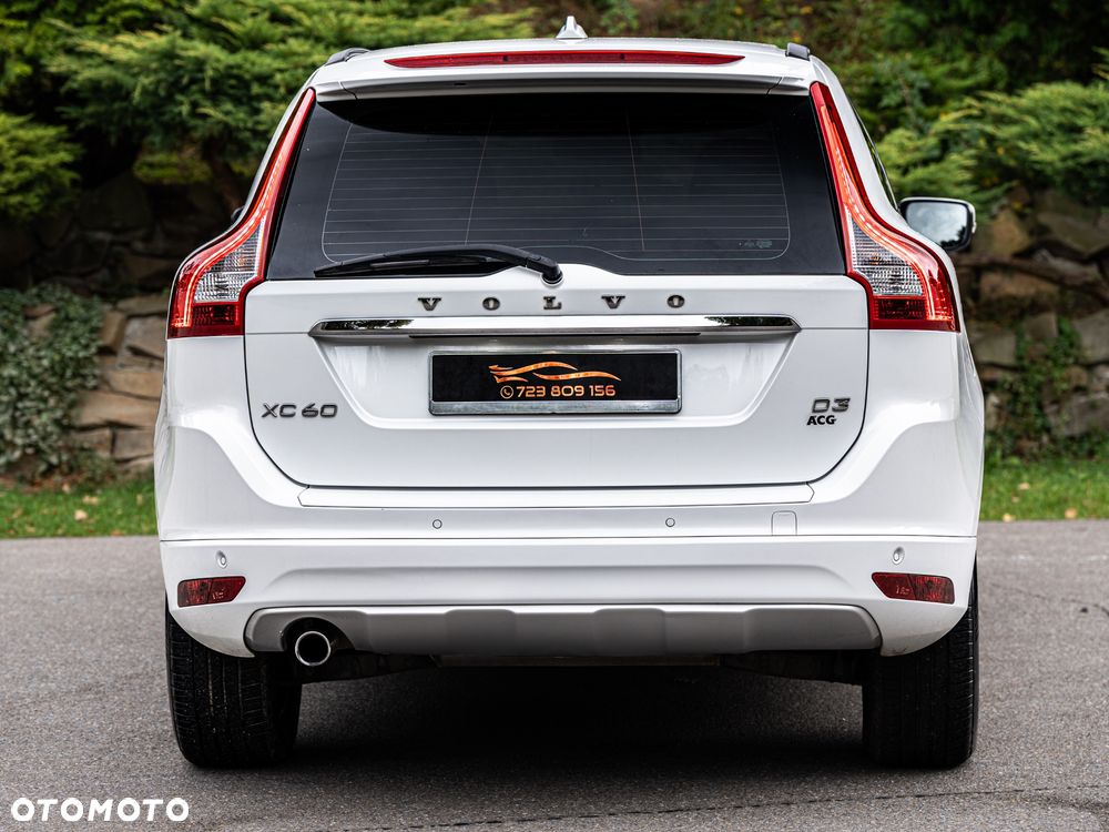 Volvo XC 60 D3 Momentum - 19