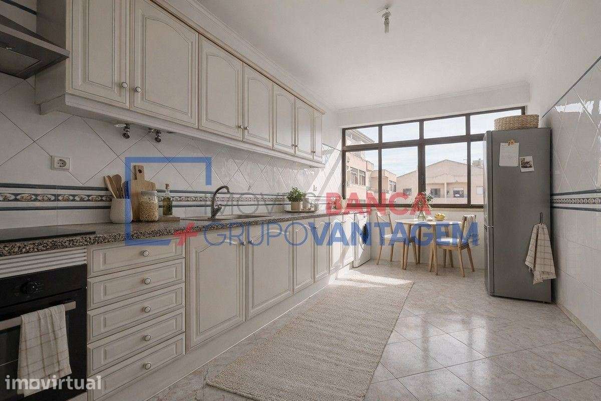 APARTAMENTO T4 SANTARÉM - Grande imagem: 5/16