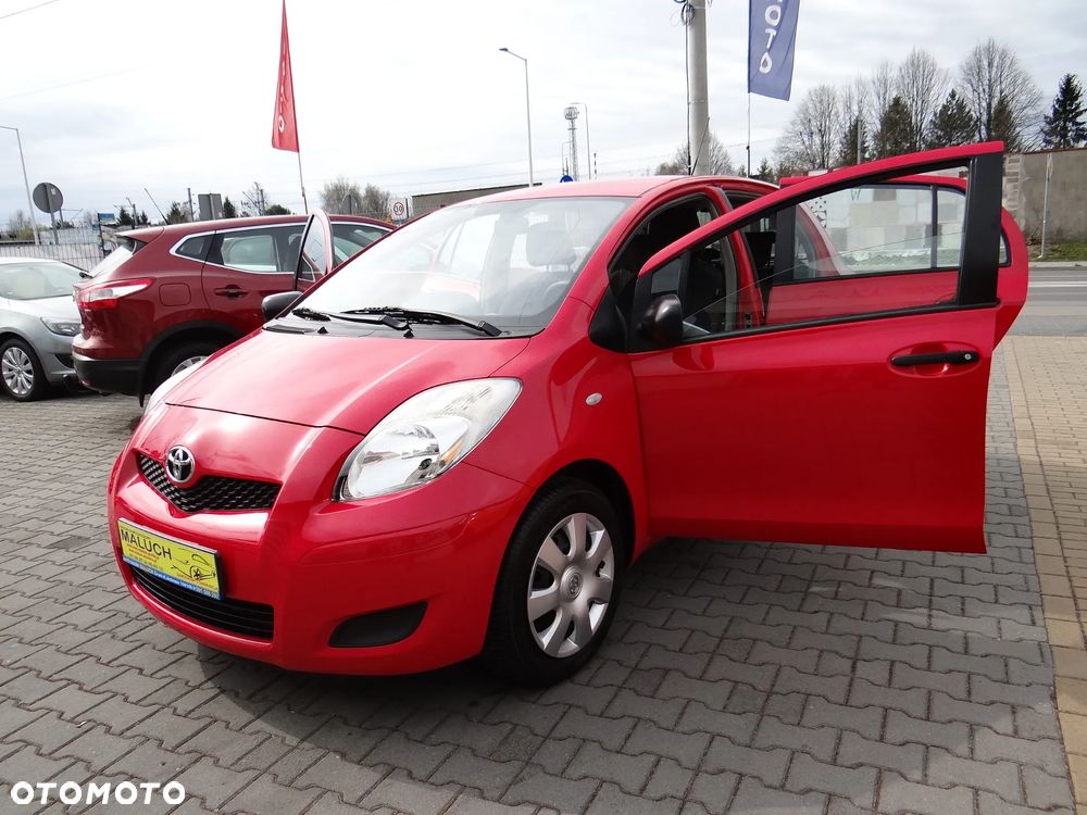 Toyota Yaris 1.0 Terra EU5 - 15