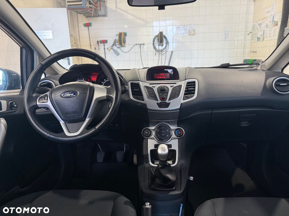 Ford Fiesta 1.4 Silver X plus EU5 - 5