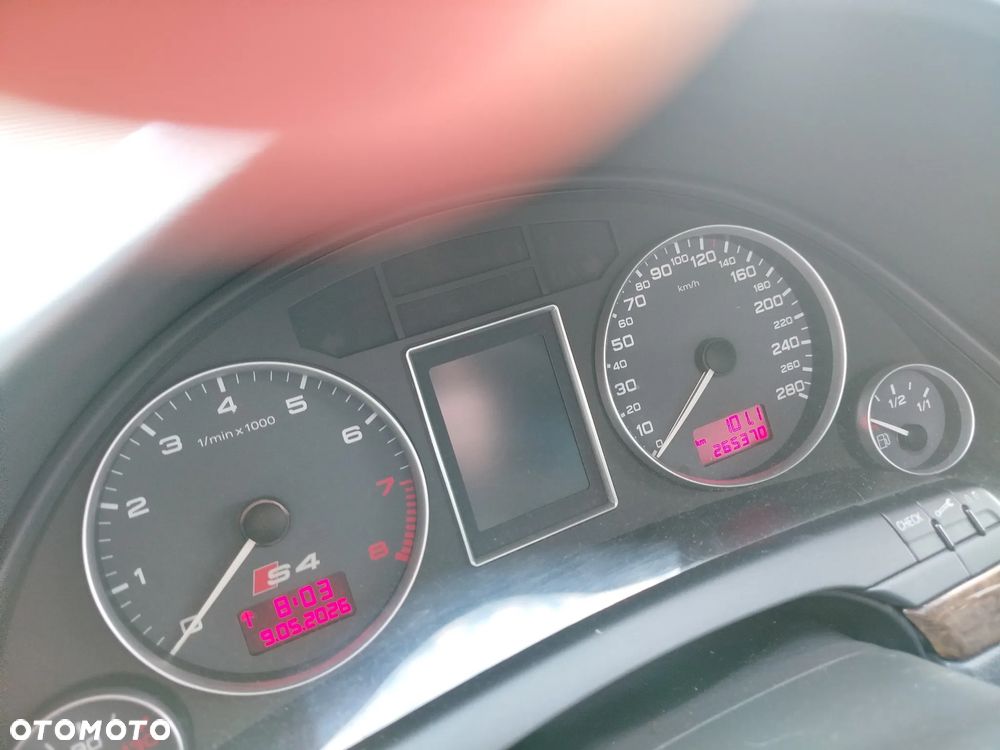 Audi S4 Avant 4.2 Quattro - 8
