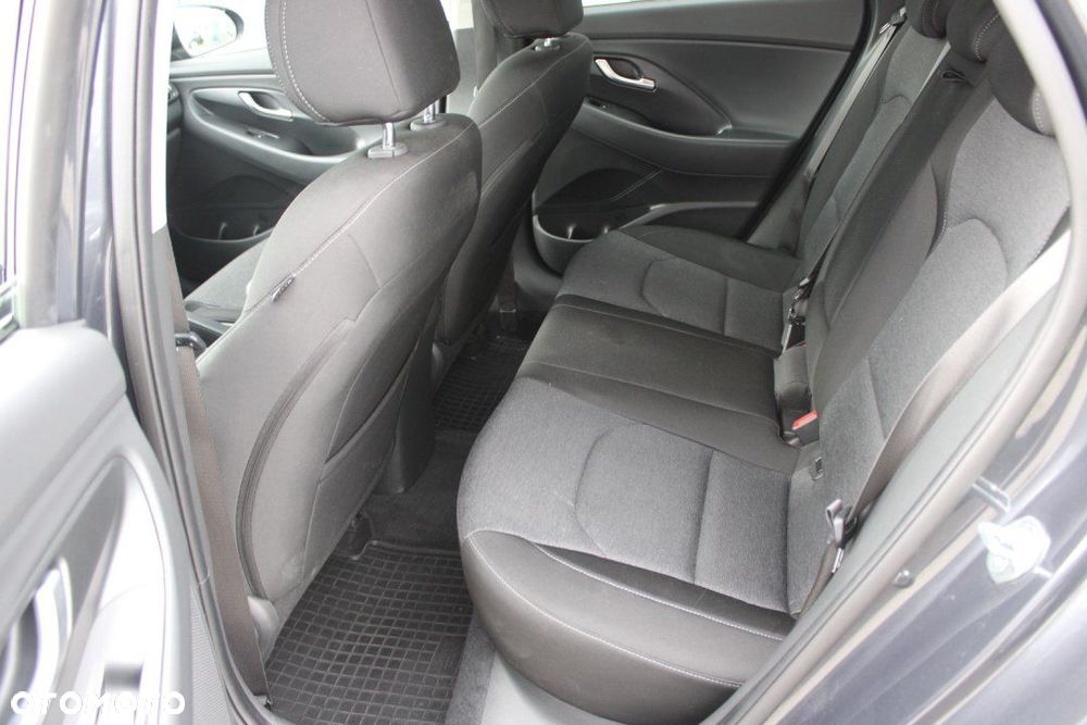 Hyundai i30 - 24