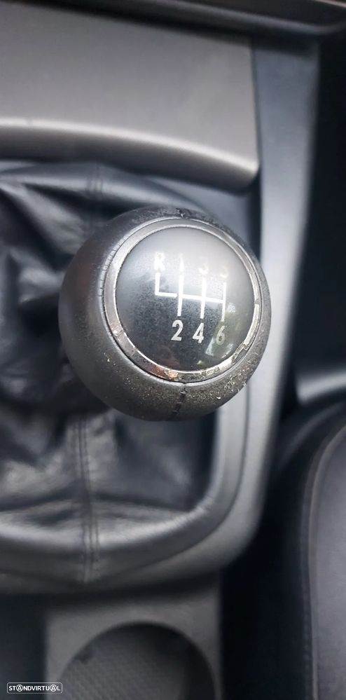 Fiat FIORINO 1.3 MJET 75cv AR CONDICIONADO - 16