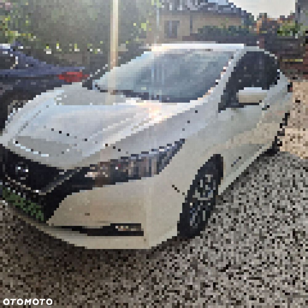 Nissan Leaf - 5