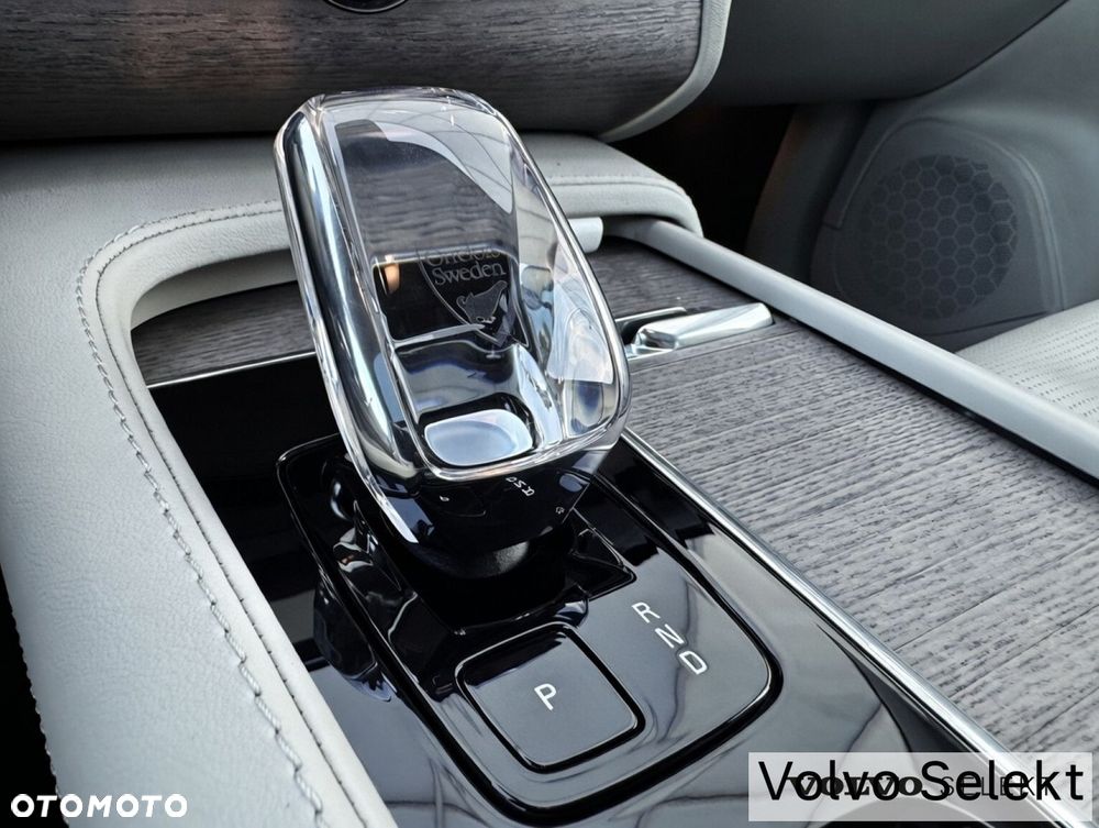 Volvo XC 90 - 23