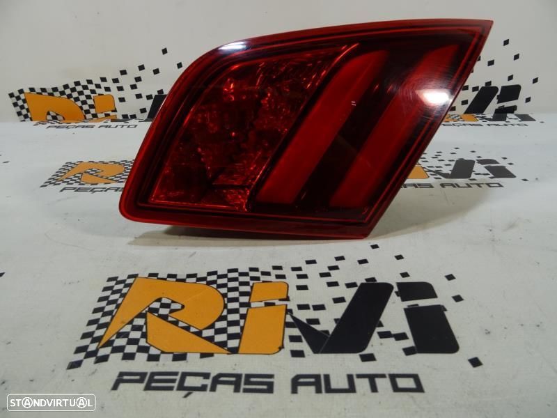 Farolim Direito Peugeot 308 Ii  Farolim Direito Da Mala Peugeot 308 2 - 1