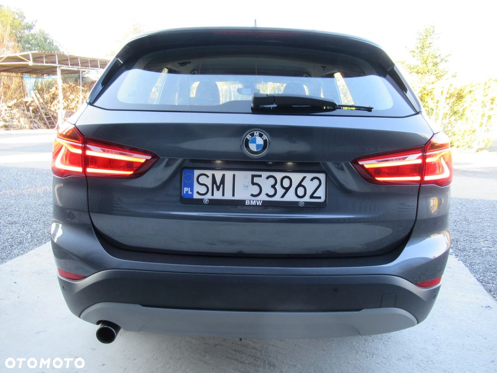 BMW X1 sDrive18i GPF - 5