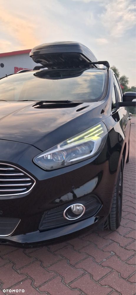 Ford S-Max - 8