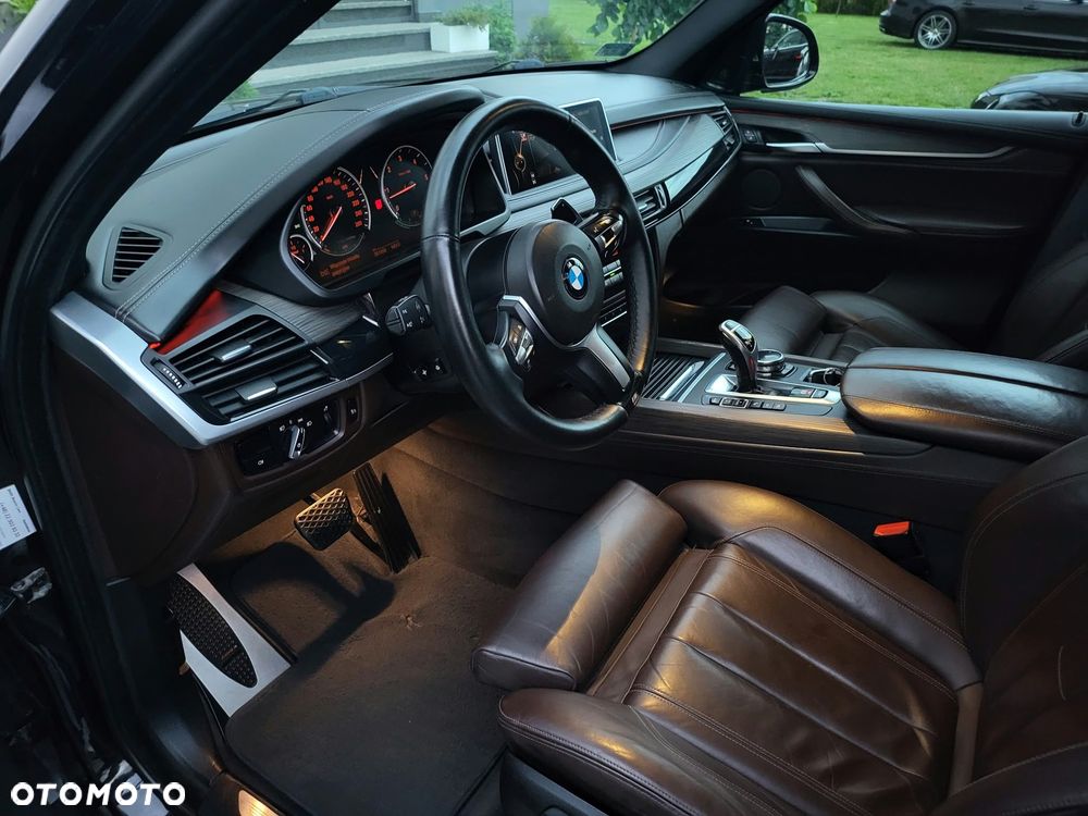BMW X5 xDrive40d - 9