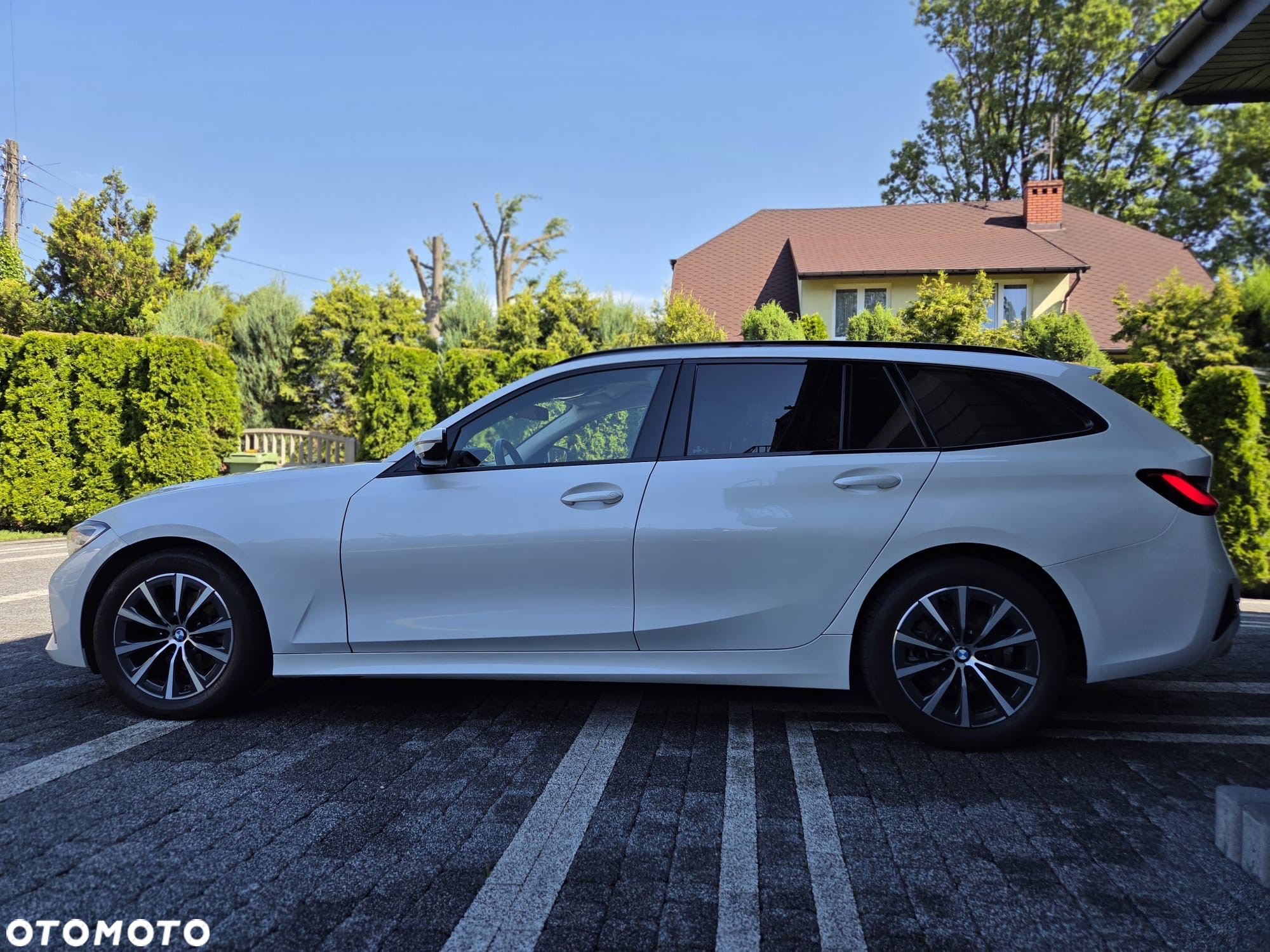 BMW Seria 3 320d Luxury Line - 11