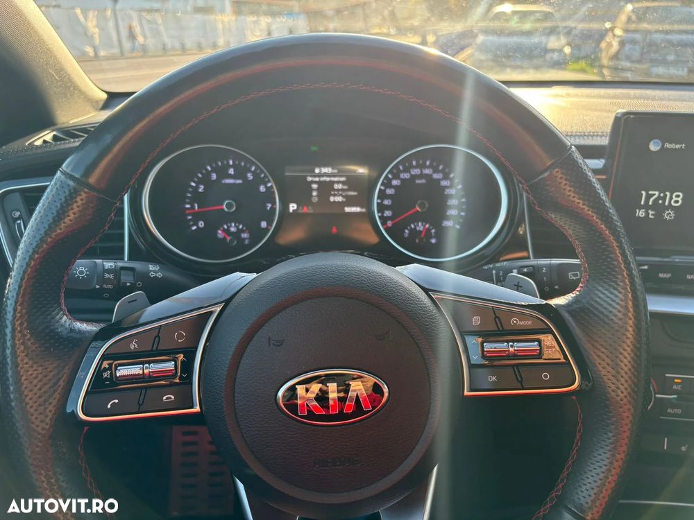 Kia Ceed 1.6 T-GDI 7DCT GT - 2