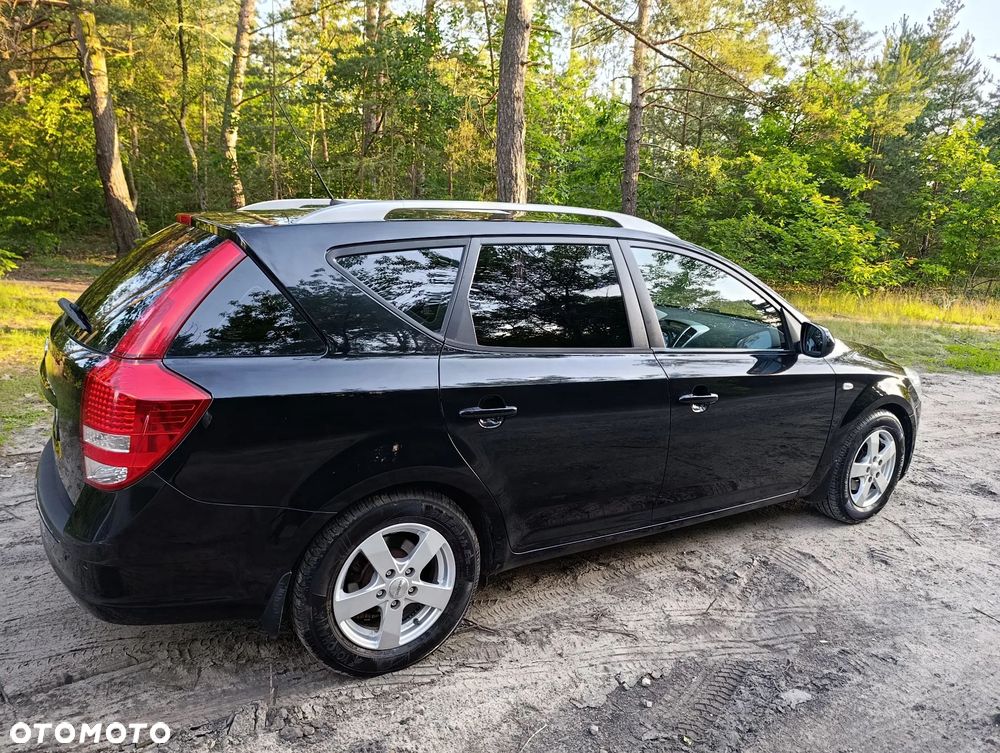 Kia Ceed 1.6 Comfort - 10