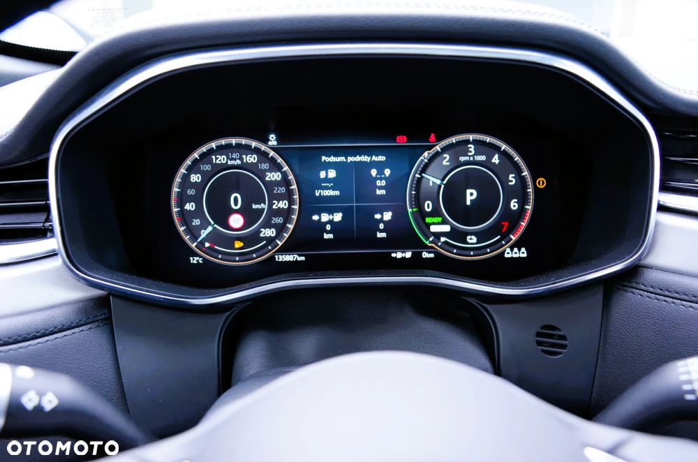 Jaguar F-Pace 2.0 P400e PHEV AWD R-Dynamic HSE - 29
