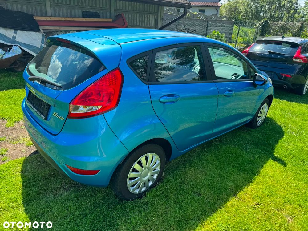 Ford Fiesta - 5