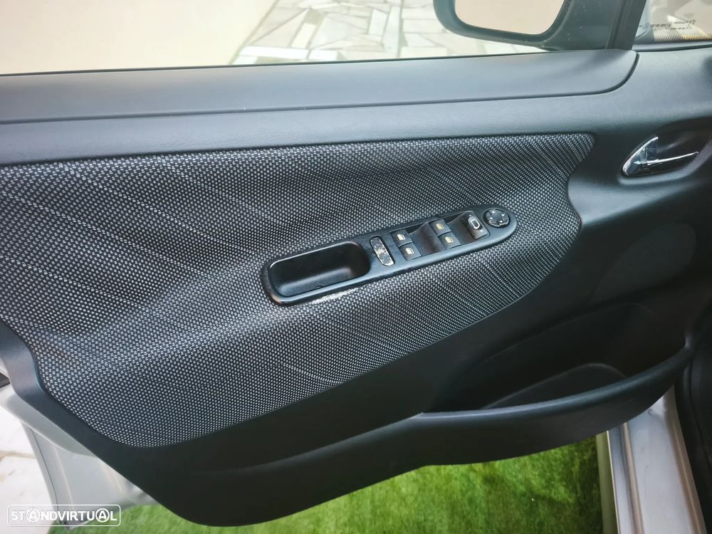 Peugeot 207 SW 1.4 SE Sportium - 10