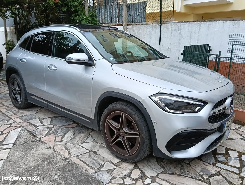 Mercedes-Benz GLA 220 d AMG Line - 2