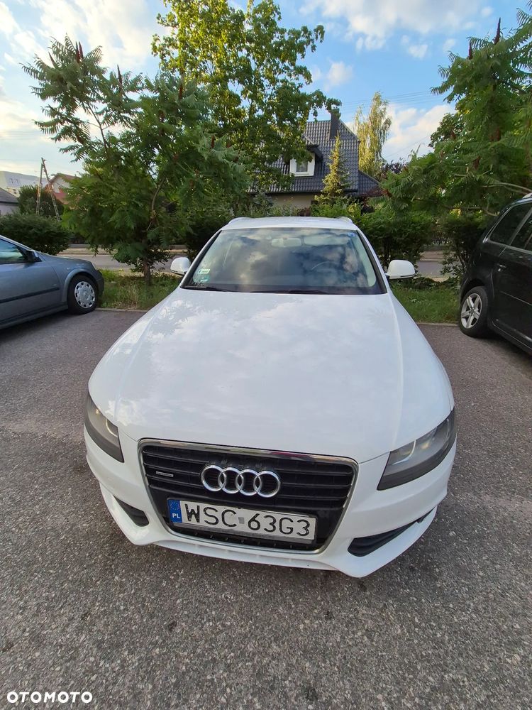 Audi A4 Avant - 1