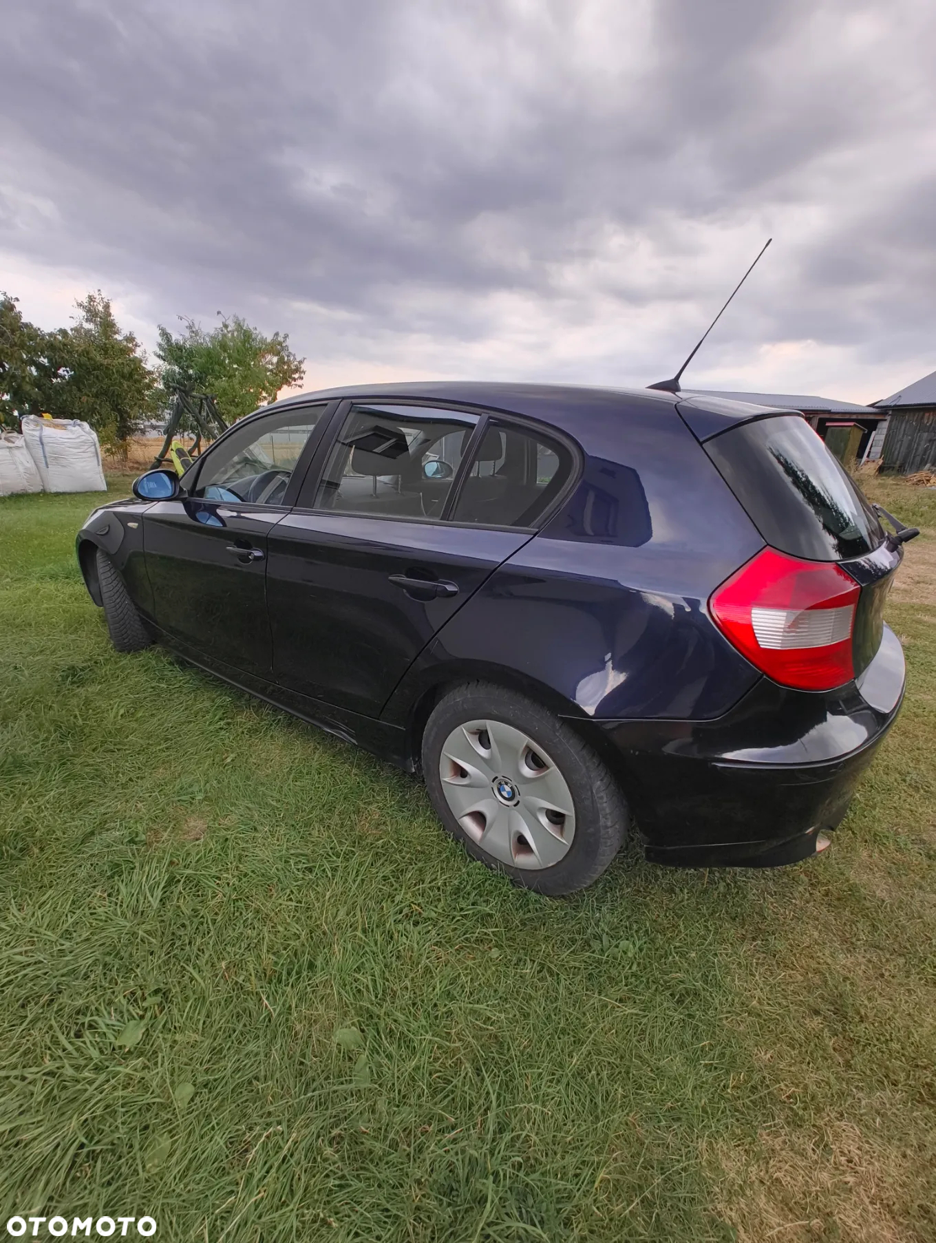 BMW Seria 1 118i - 4