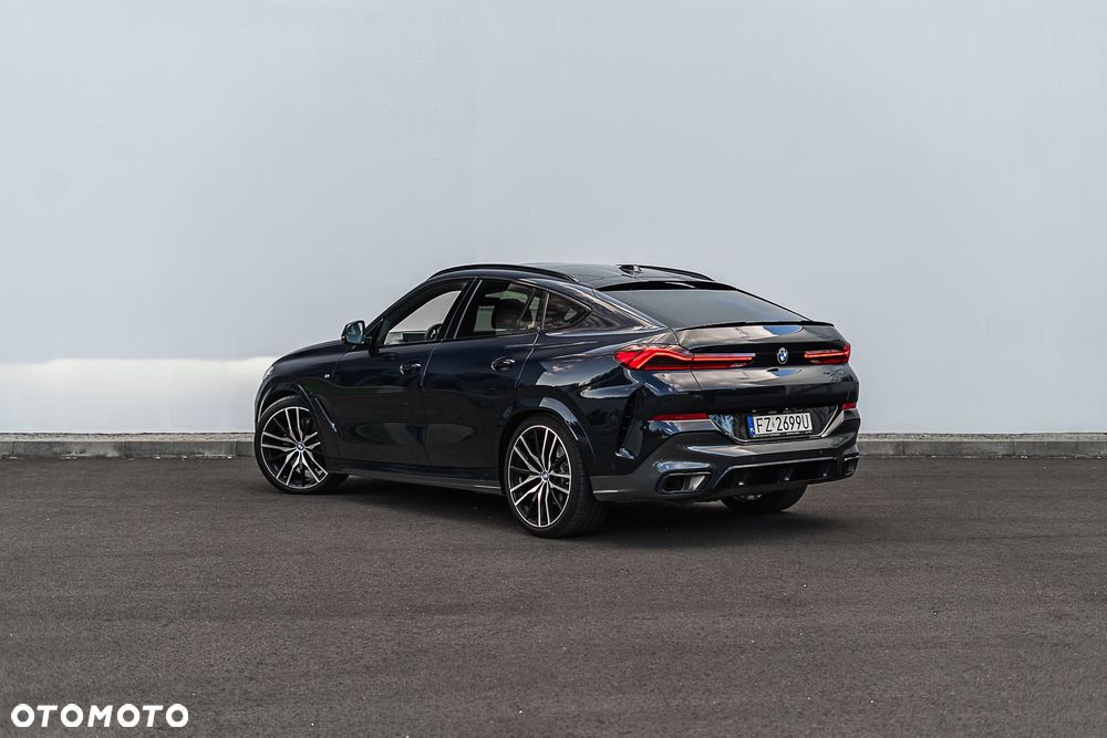 BMW X6 - 10