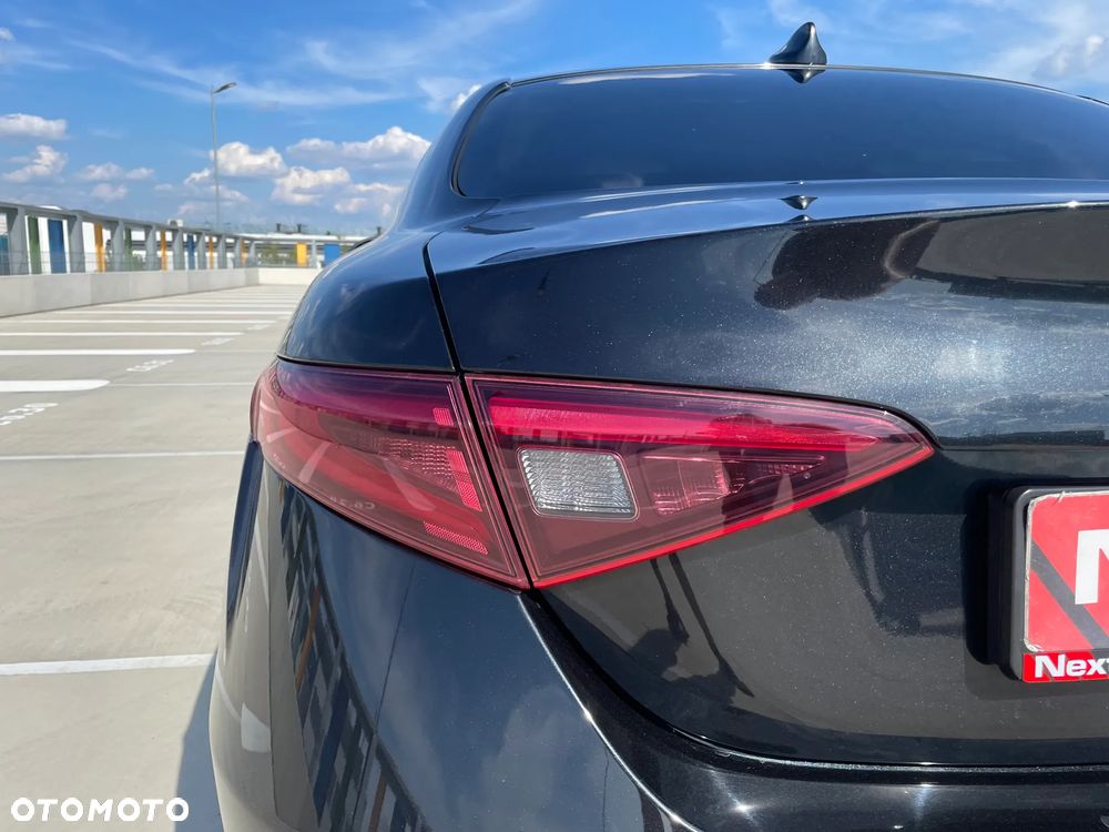 Alfa Romeo Giulia 2.0 Turbo Sprint - 17