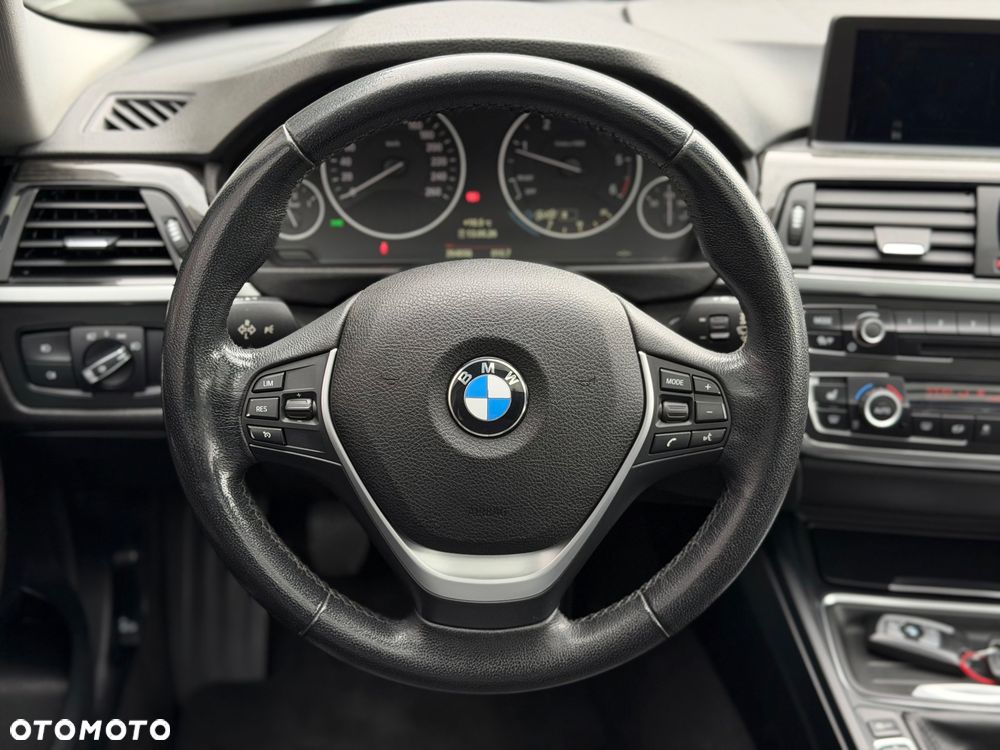 BMW Seria 3 318d Luxury Line EU6 - 21