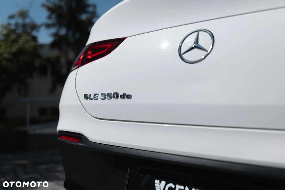 Mercedes-Benz GLE - 11