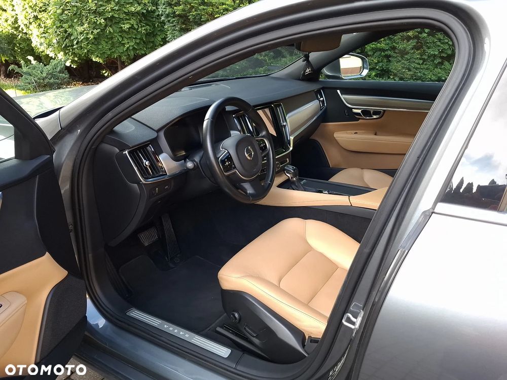 Volvo S90 D4 Momentum - 5