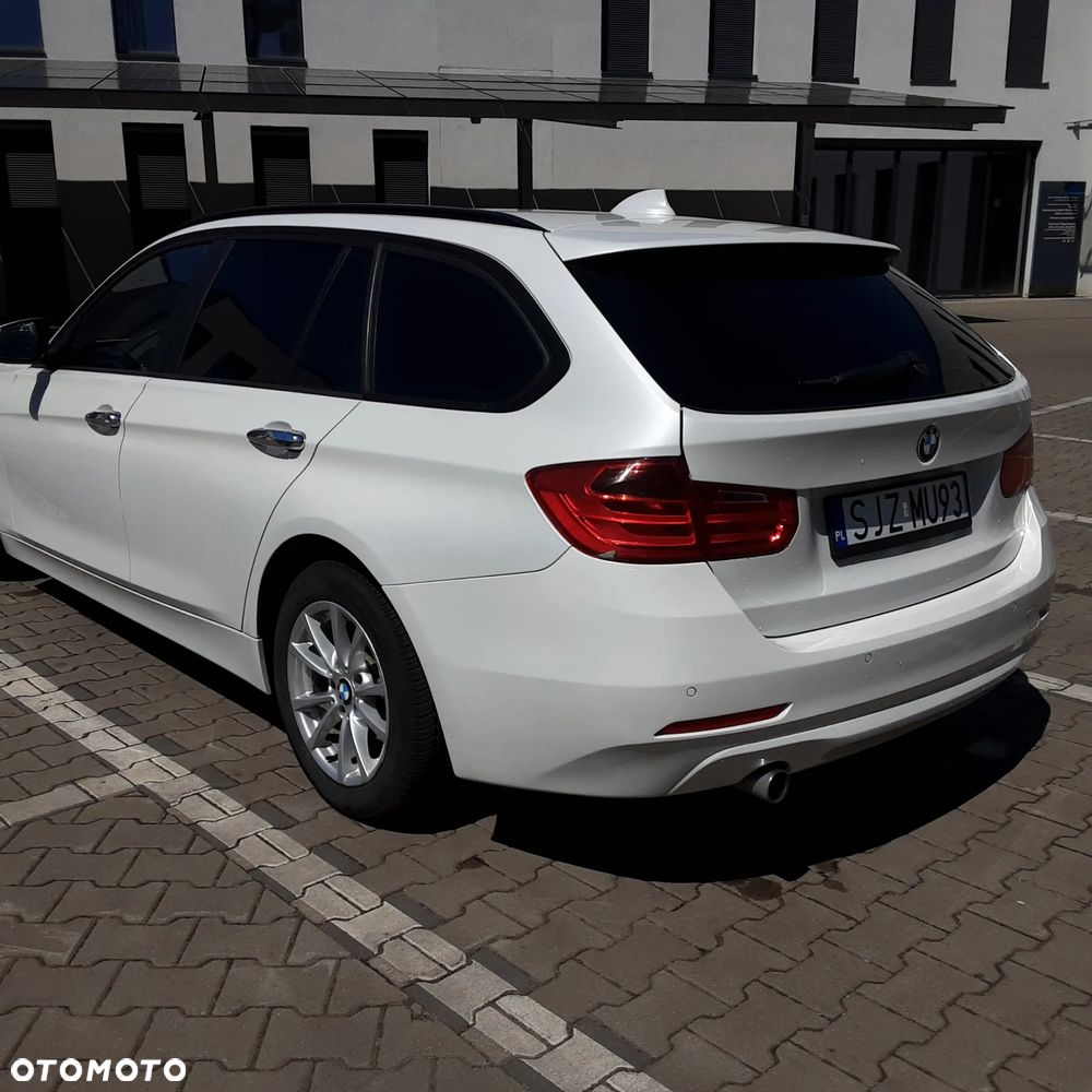 BMW Seria 3 - 10