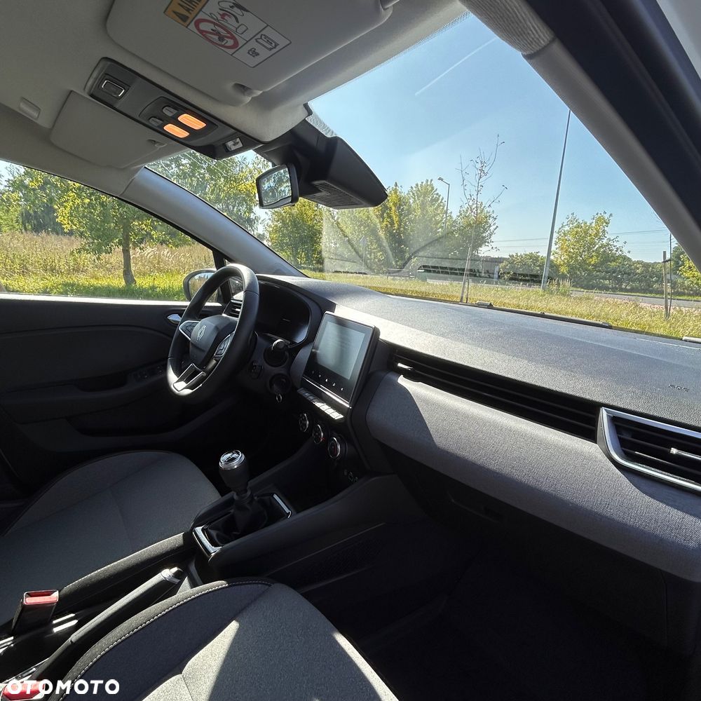 Renault Clio - 10