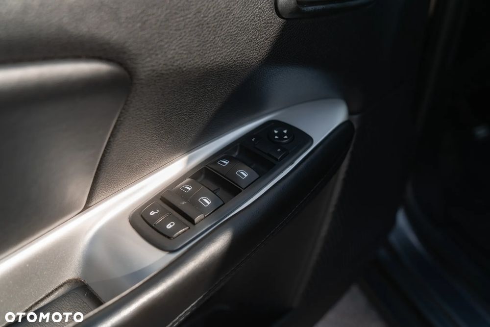 Dodge Journey - 10