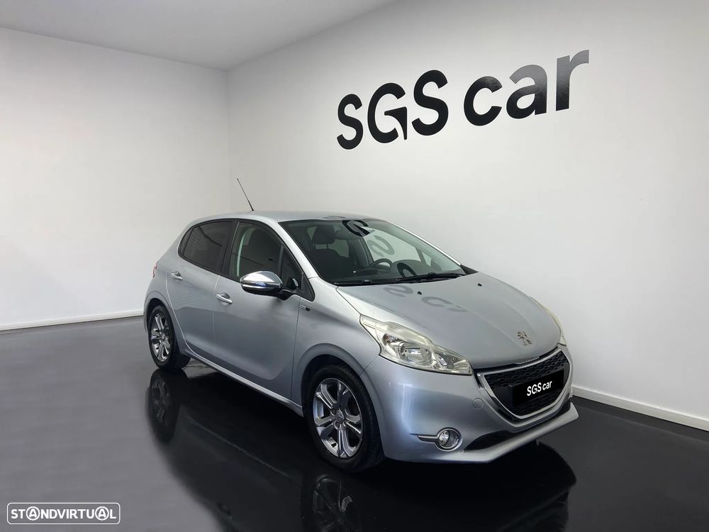Peugeot 208 1.2 PureTech Style - 6